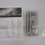 説明書と袋入りのランナーを並べた状態。