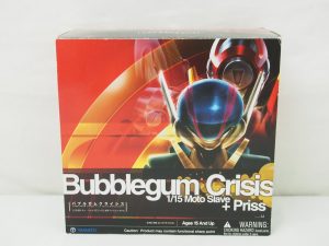 バブルガムクライシス 1/15 モト・スレイヴとプリスの外箱正面。ヘルメットのイラストが入ります。