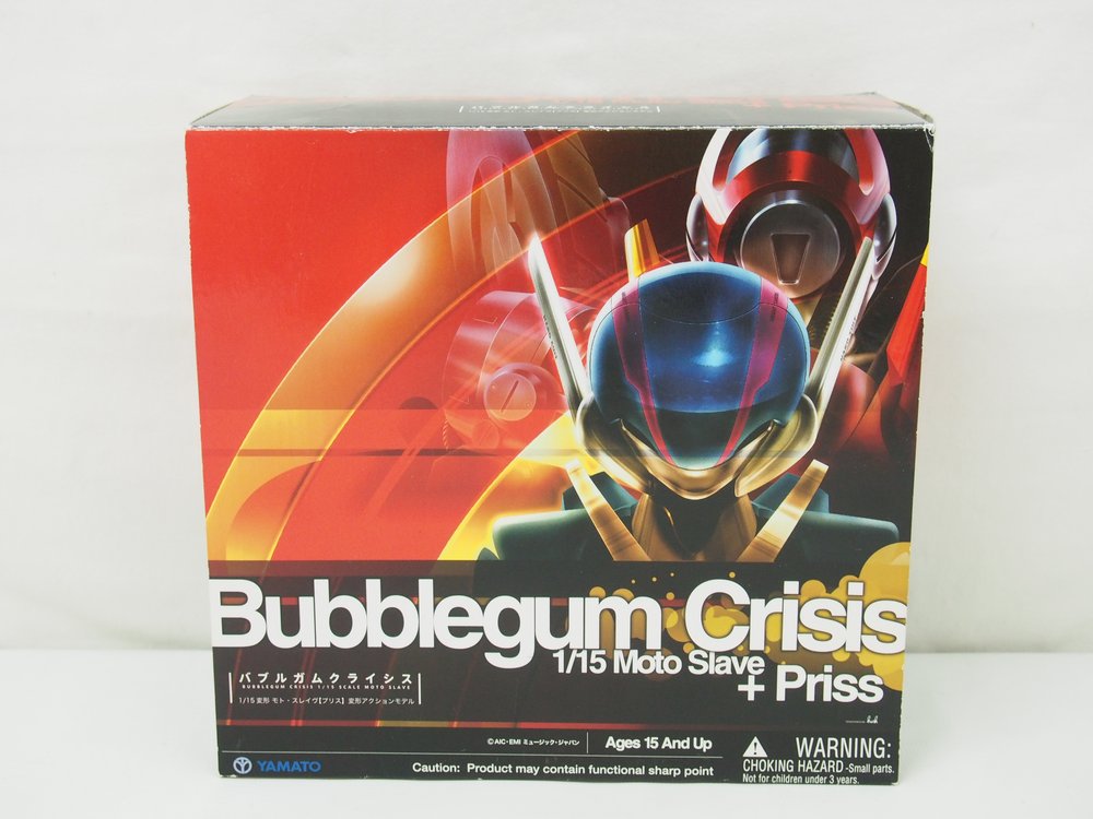 バブルガムクライシス 1/15 モト・スレイヴとプリスの外箱正面。ヘルメットのイラストが入ります。