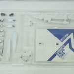 もう一方のブリスター。交換用手首、台座、細かなパーツがそろっている。