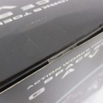 ブリスターの中身。本体とレーザーブレードが並ぶ。