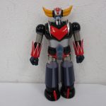 グレンダイザーの本体を正面から見た全身。