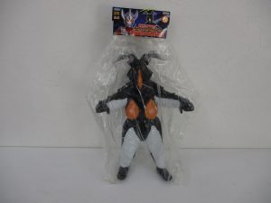 ゼットンのソフビ本体。袋に入りヘッダーカードが付いた状態です。
