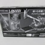 外箱の裏面。組み合わせ例の作例写真が並ぶ。