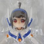 本体上半身のクローズアップ。顔とヘッドギアの造形が見える。