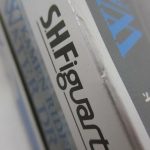 箱のふちを寄って撮影。角の状態が確認できる。