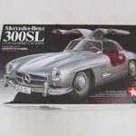 TAMIYA メルセデス・ベンツ 300SLの外箱表面。車体の完成写真が入る。