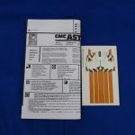 説明書とデカール。