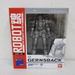 ROBOT魂 M9 ガーンズバックの外箱表面。窓越しに本体が見える。
