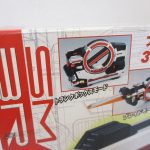 表面のモード解説の部分を寄って撮影。