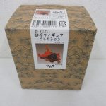妖怪フィギュアコレクション 折りたたみ入道の外箱表面。ラベルに商品写真が入る。