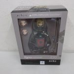 figma ターニャ・デグレチャフの外箱表面。窓越しに本体と付属品が見える。