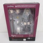 figma 418 セイバー/アルトリア・ペンドラゴン〔オルタ〕新宿ver.の外箱表面。窓から本体と付属品が見える。