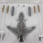 もう一方のブリスター。無人機と追加の武装パーツがそろっている。