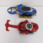 同じ出品に含まれるゼクター2種を並べたところ。