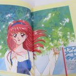 本文の見開き。イラストアートギャラリーのページです。