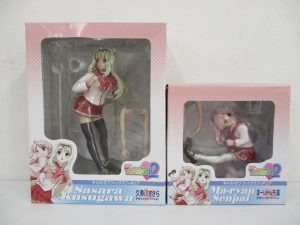 同じ出品の2箱を並べた正面。左の箱に キャストオフフィックスフィギュア 久寿川ささら の印字があります。