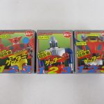 同じ出品の3箱を並べた正面。右の箱に カプセル超合金 ゲッター3 と CGA-16 の印字があります。