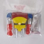袋に入った本体を背面から撮影。