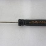 付属のドライバー。FRANKLIN MINT PRECISION MODELS の印字があります。
