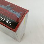 外箱の角のアップ。『YAMATO 2202 Re.』のロゴ