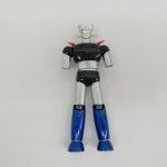 本体を背面から写した写真