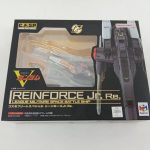 外箱の正面。『REINFORCE Jr. Re.』のロゴと窓越しの艦船模型