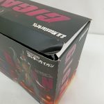 外箱の上面の角。S.H.MonsterArtsのロゴ