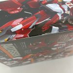 外箱の上面を近くから写したところ。機体の絵