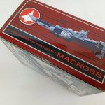 外箱の側面。『SUPER DIMENSION FORTRESS-1 MACROSS』とマクロスの写真
