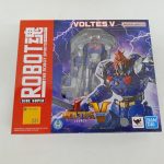 外箱の正面。『ROBOT魂』の縦ロゴと『VOLTES V』の文字、窓越しのフィギュア