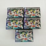 5つの小箱の別の面。白い艦の絵