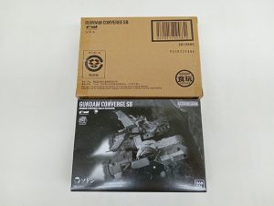 輸送箱と商品箱の正面。輸送箱に『GUNDAM CONVERGE SB ソドン』の印字