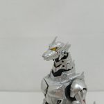 3式機龍の頭部と上半身のアップ