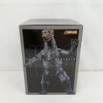 外箱の側面。メカゴジラの写真と『MECHAGODZILLA 1974』の文字
