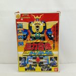 外箱の正面。『超力合体 DXオーレンジャーロボ』のロゴとロボの写真