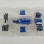 ブリスターに収まった機首や小さなパーツ