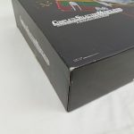 外箱の角と側面のアップ