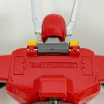 ロボットの背面パーツの拡大。『©ASHI PRODUCTION』の刻印