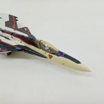 機首とコクピットのアップ