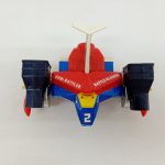 本体を正面から写したもの。中央に数字の2の印