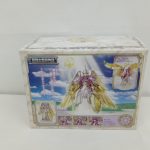 外箱の裏面。商品の写真と説明の印刷