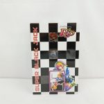 外箱の正面。白黒の市松模様に「SUPER BLACK JACK」「FineScenery Rio」の印字とJOKERカードのイラスト。