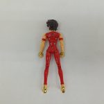 フィギュア本体を背面から撮った写真。