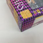 外箱の上部を斜めから。「超像可動」のロゴと透明窓の一部が写っています。