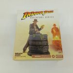 箱の正面を斜めから写したもの。『INDIANA JONES (TEMPLE ESCAPE)』の文字