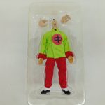 ブリスターに収まったフィギュア本体の全身