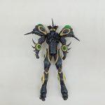 本体を背面から写した全体