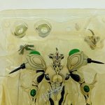 トレイの上部。交換用の頭部や球体パーツ