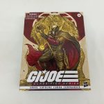 商品箱の正面。G.I.JOE CLASSIFIED SERIESのロゴとSNAKE SUPREME COBRA COMMANDERの文字、金色の装飾とキャラクターの絵